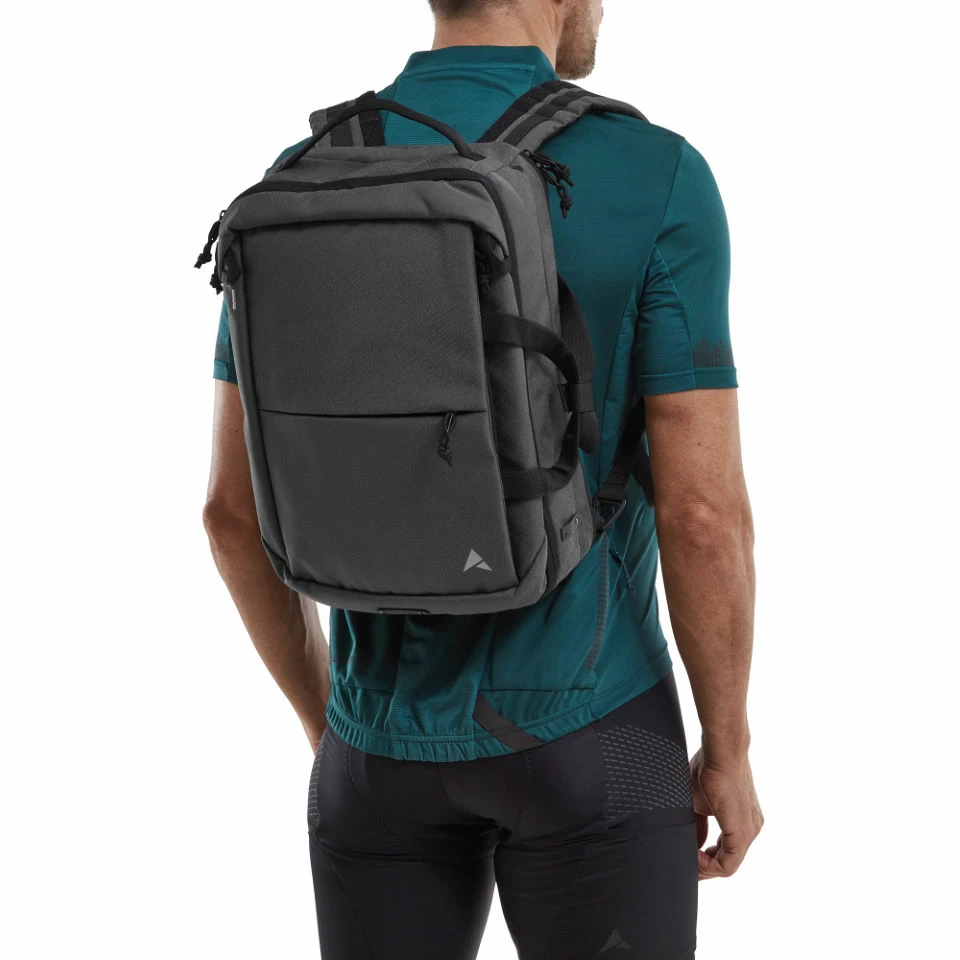Altura Altura Grid Travel Bag – Image 6